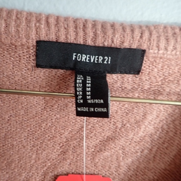 F21 Medium NWT Mauve Taupe VNeck Soft Pink Sweater - Picture 5 of 8